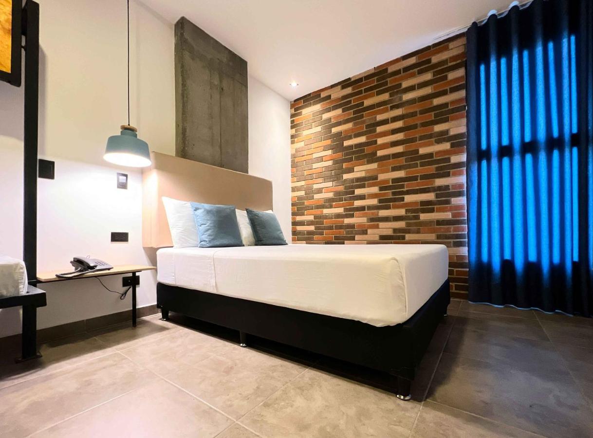 Hotel Appartments Medellin Bagian luar foto