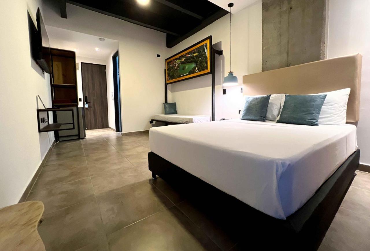 Hotel Appartments Medellin Bagian luar foto